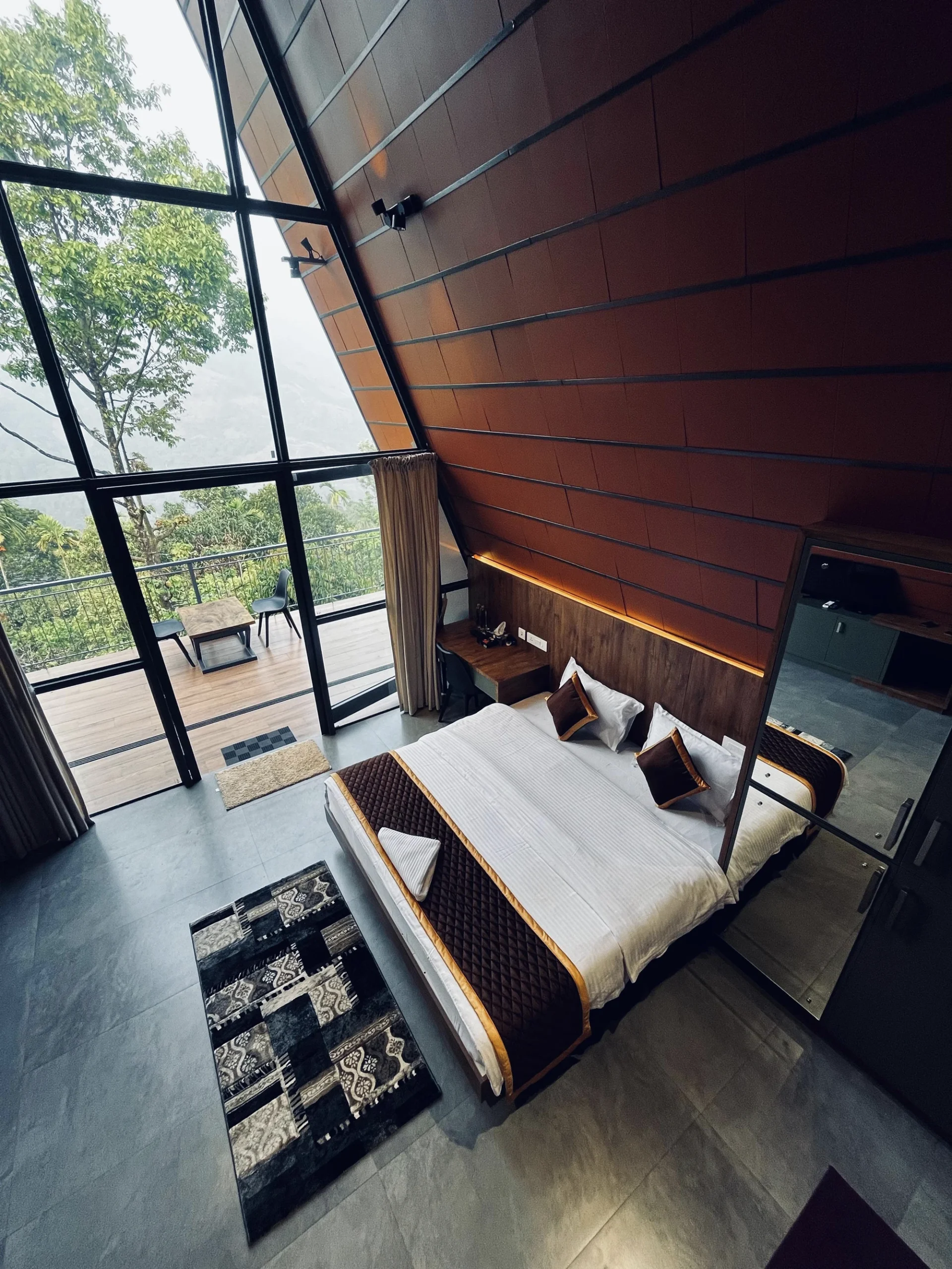 cloudsend-resort-kakkadampoyil-a-frame-cabin